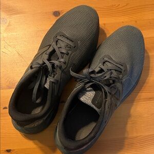 New Balance Fresh Foam Arishi Men’s Size 10 Sneakers